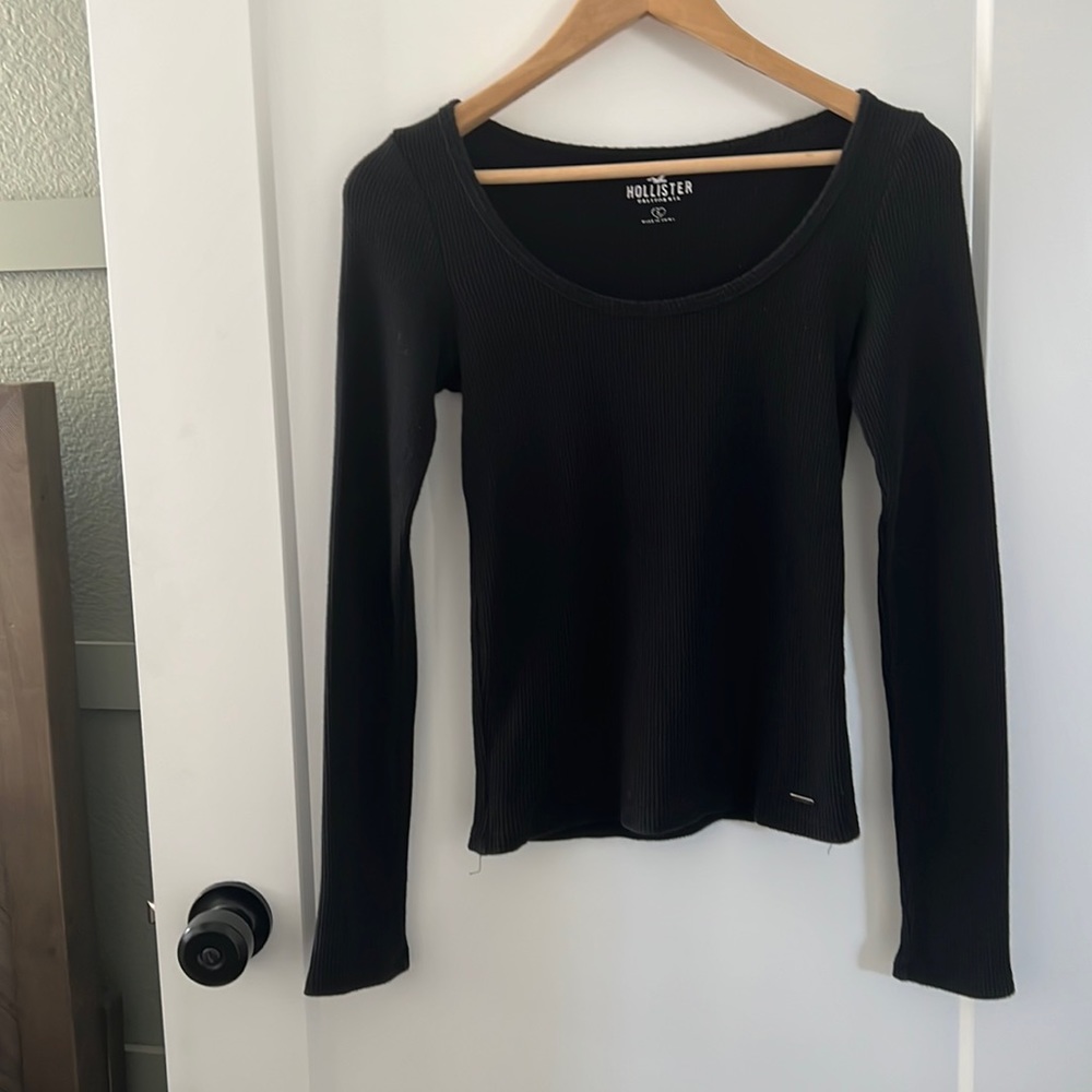 Black Hollister long sleeve shirt size S
